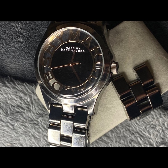 Marc Jacobs Henry watch and RARE decor block - Picture 10 of 14